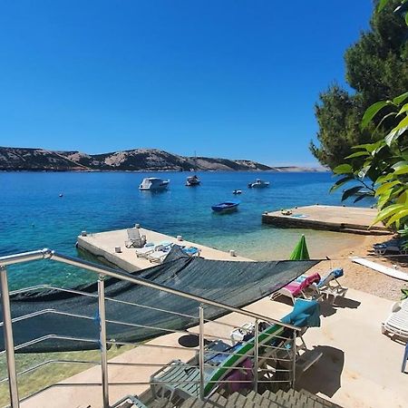 Ariela At The Beach Apartment Stara Novalja Exterior photo