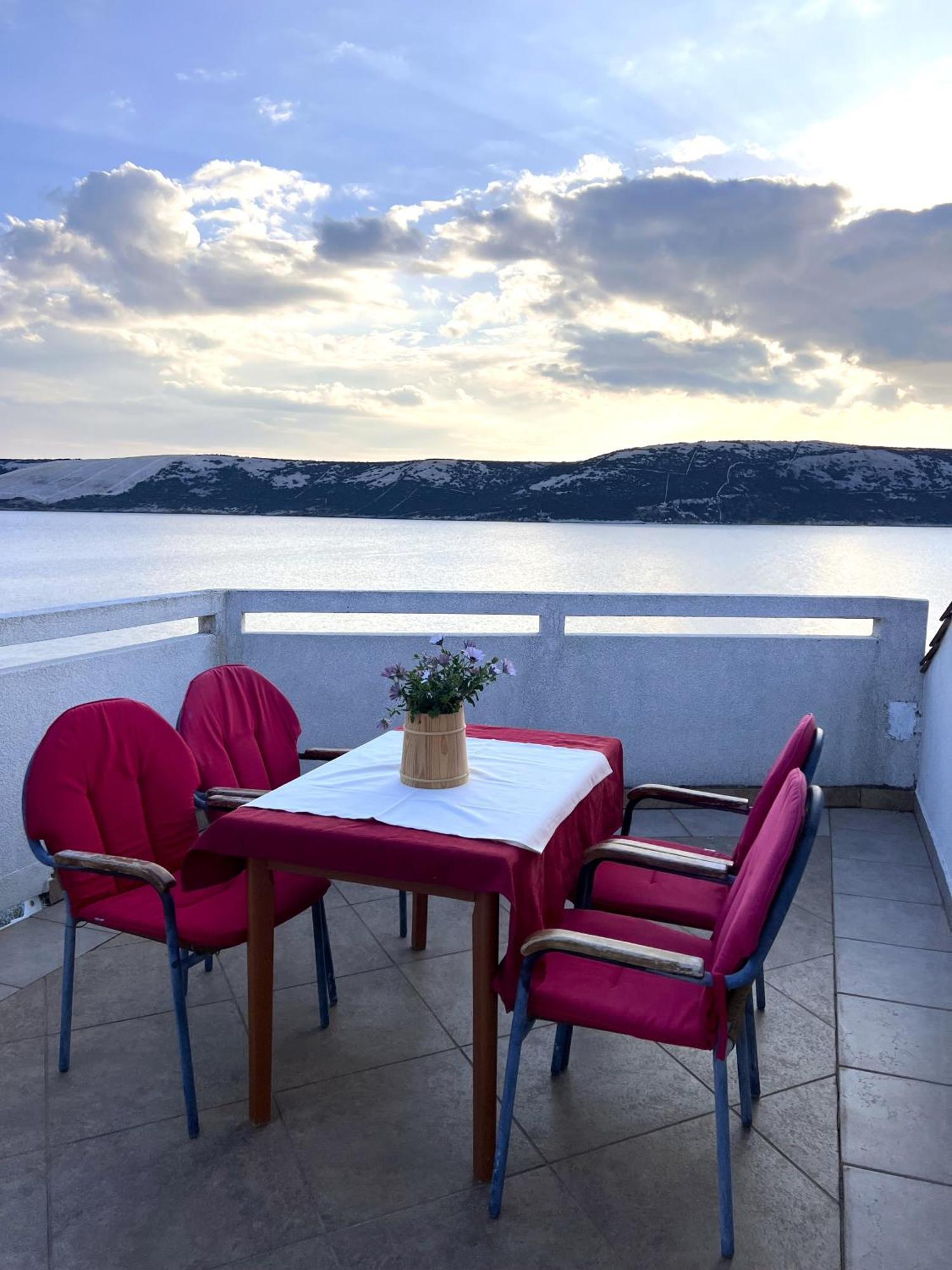 Ariela At The Beach Apartment Stara Novalja Exterior photo