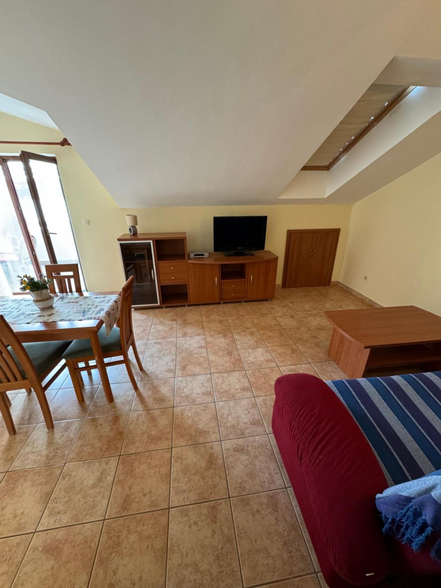 Ariela At The Beach Apartment Stara Novalja Exterior photo